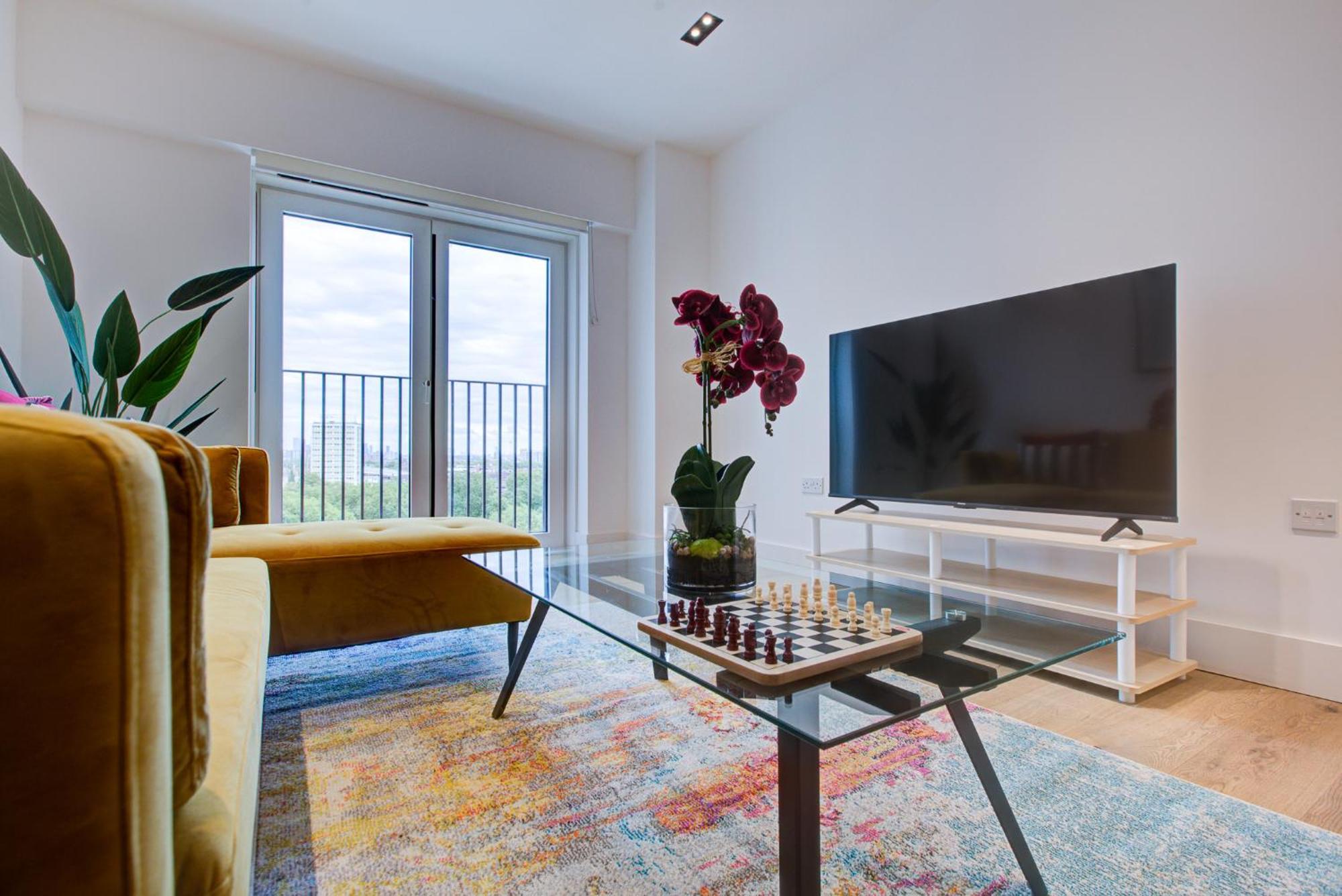 Appartement Apes Tower By Artsy